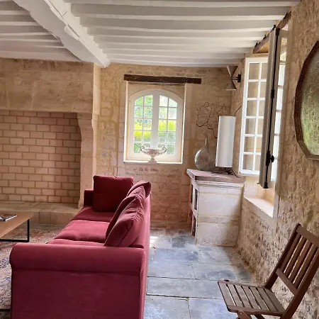 In The Heart Of A Chateau Normandy 別荘 オドゥリュー