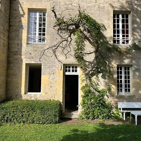 別荘 In The Heart Of A Chateau Normandy *