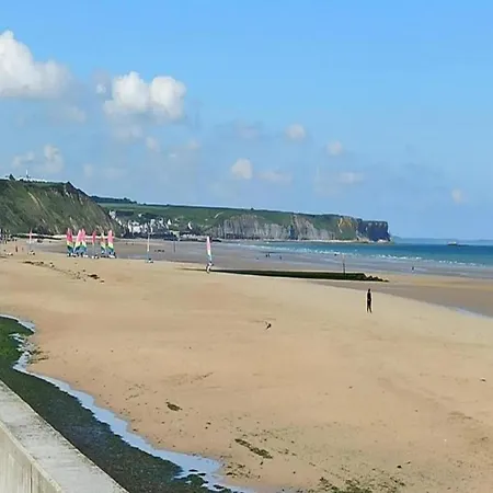 In The Heart Of A Chateau Normandy 別荘